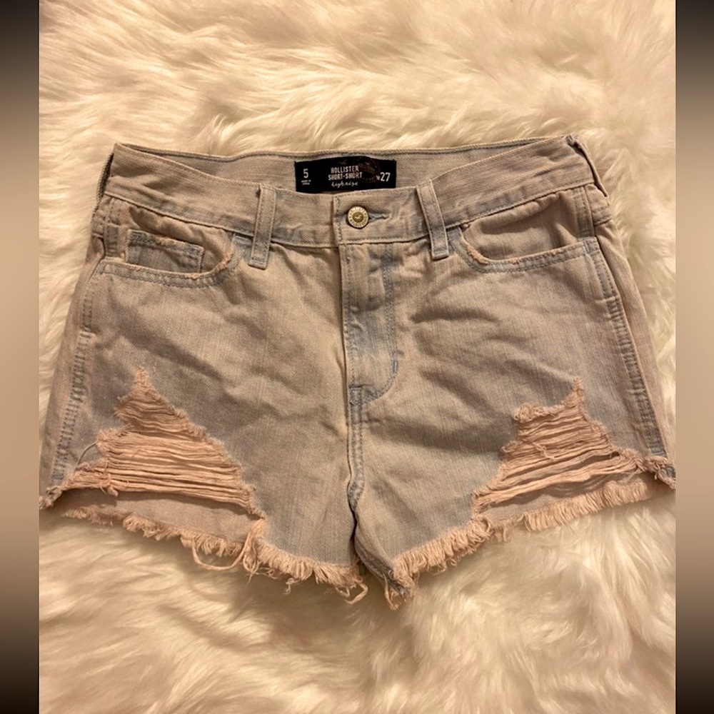 Hollister Shorts 5 NWOT
